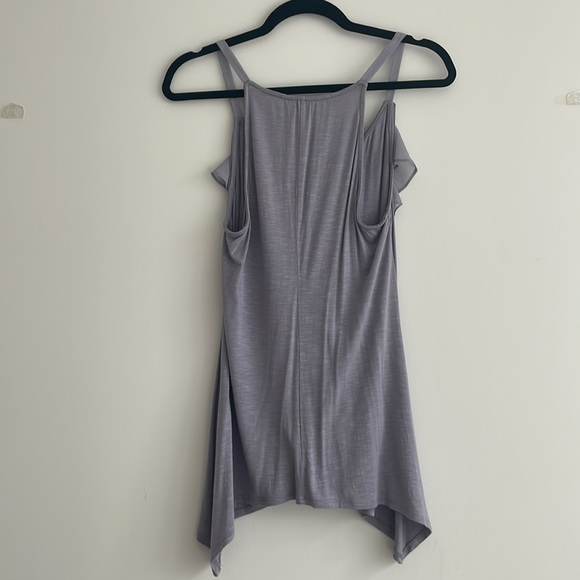 Top - Picture 3 of 4